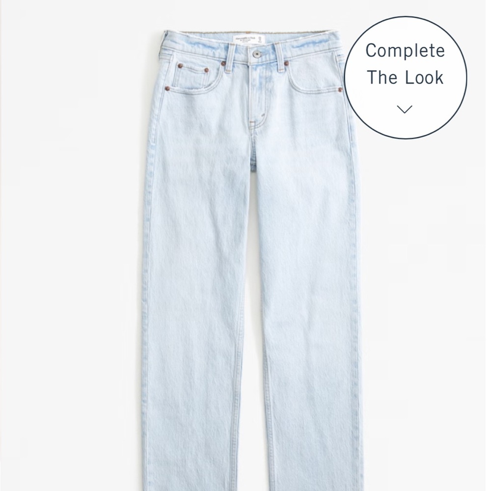 Abercrombie mid rise 90s straight Jean.